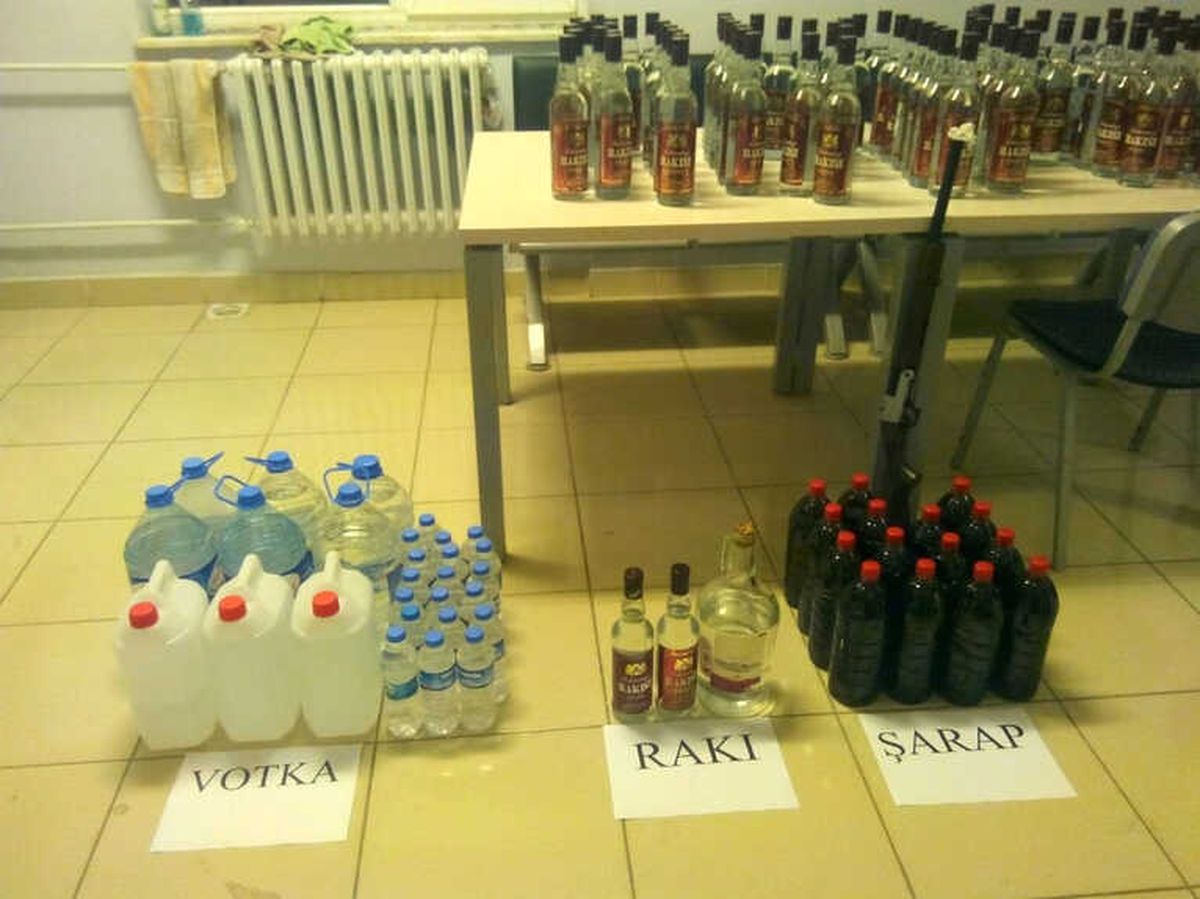 Simav\'da Kaçak İçki Operasyonu