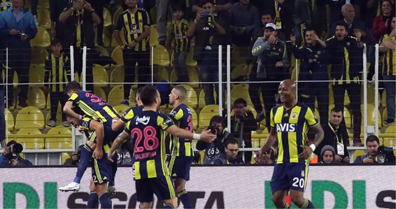 Fenerbahçe, Alanyaspor\'u 2-0 Mağlup Etti ve Ligde 6 Maç Sonra 3 Puan ile Tanıştı