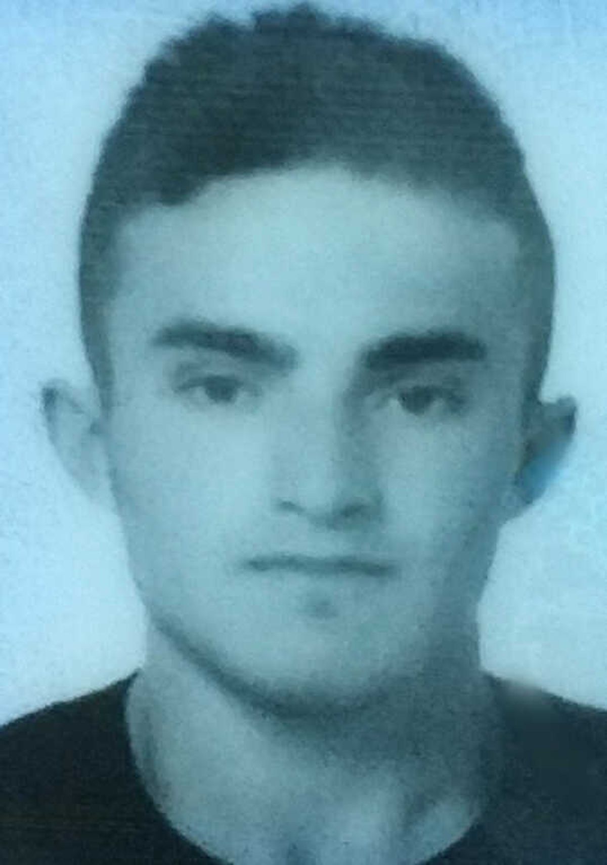 Tarlada Devrilen Traktörün Sürücüsü Hayatını Kaybetti