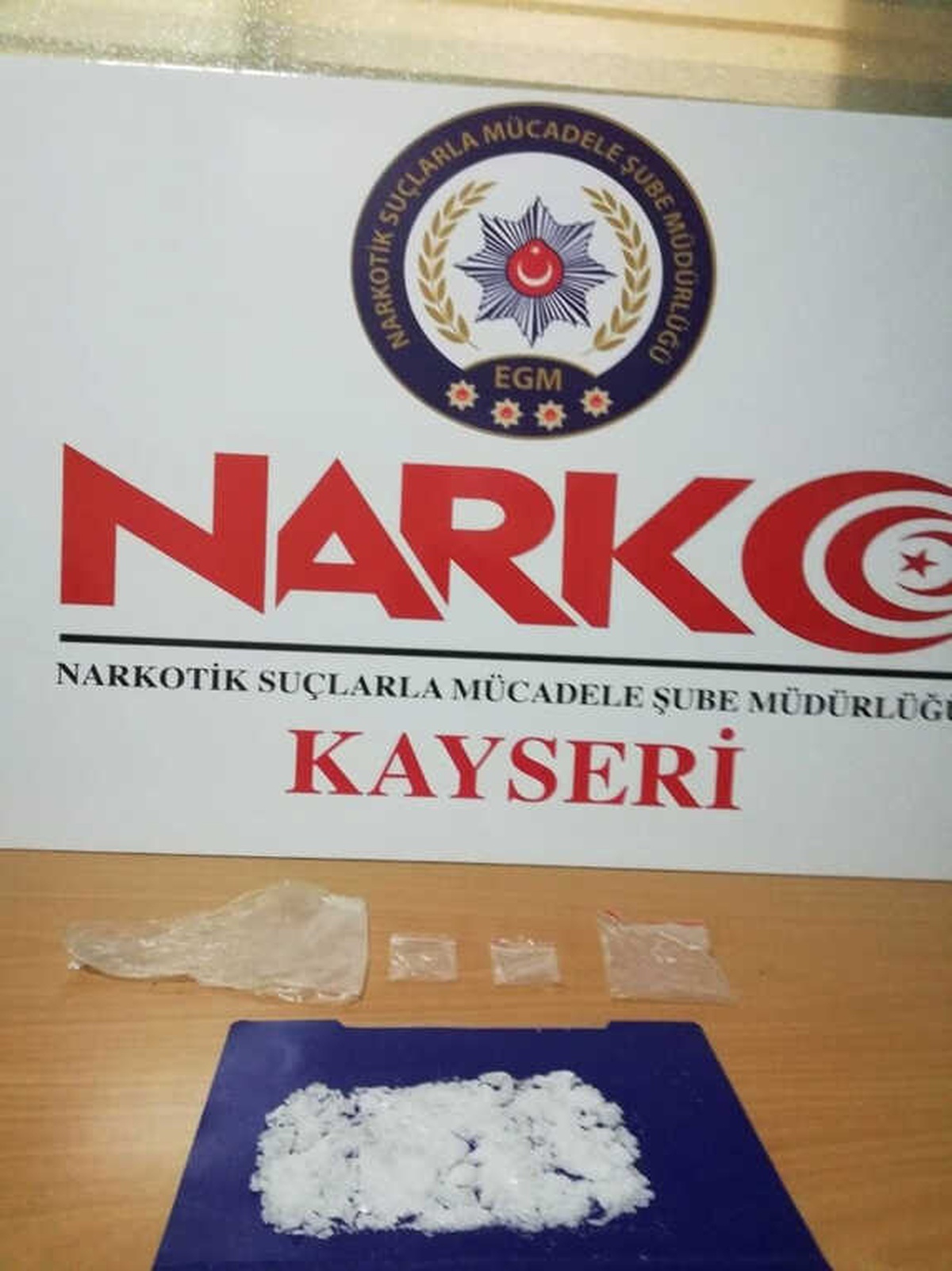 Zehir Taciri 3 Kişi Yakalandı