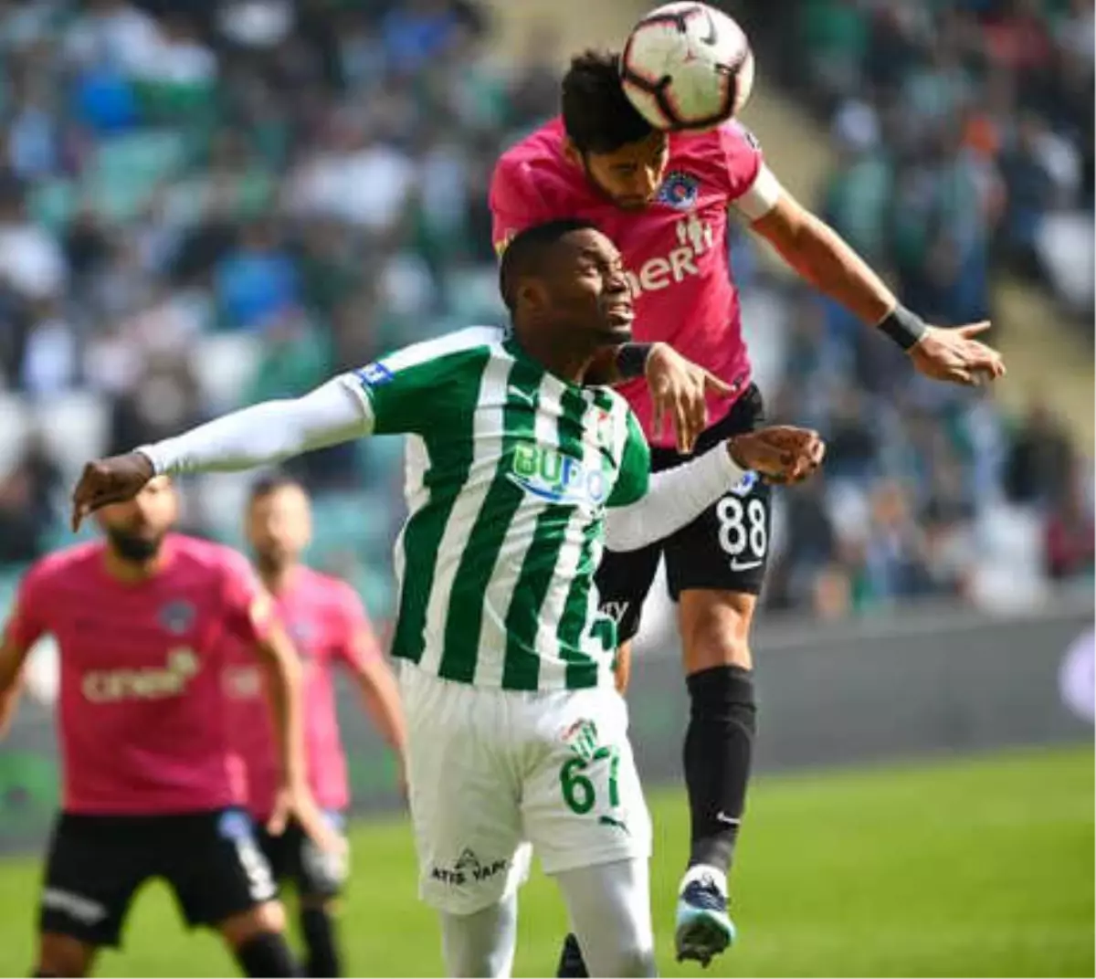 Bursaspor Rekorlarına Rağmen Kasımpaşa\'ya Kaybetti