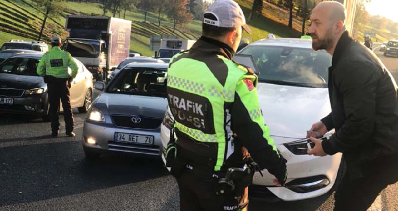 Trafikte Yeni Dönem! Emniyet Şeridini İhlal Eden Sürücülere Bin Lira Ceza Kesildi