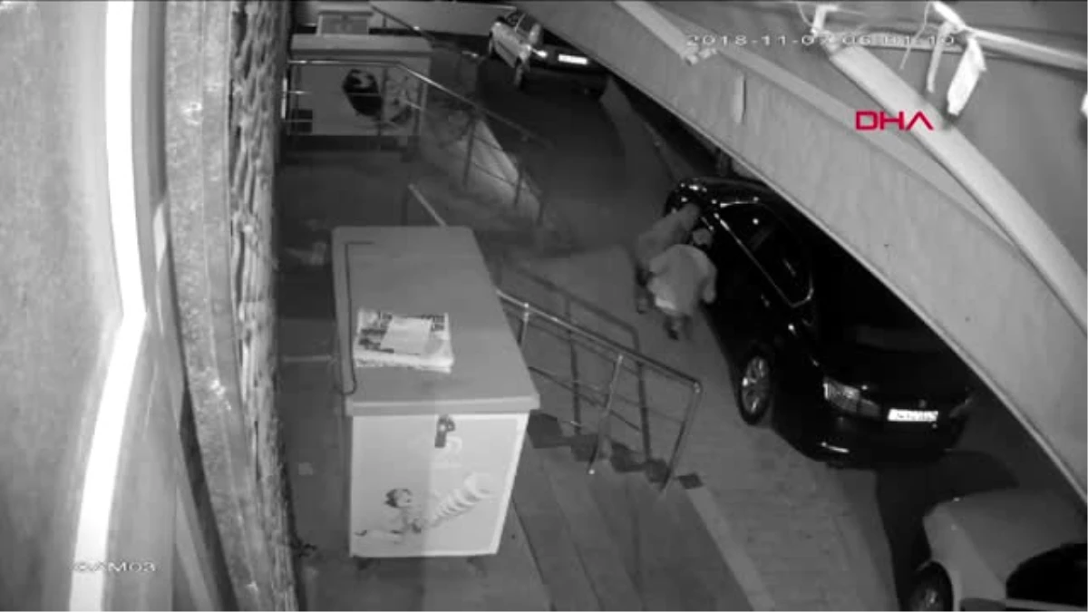 Evine Girdiğini Öne Sürdüğü Hırsızın Fotoğraflarını Çoğaltıp Kent Merkezine Astı