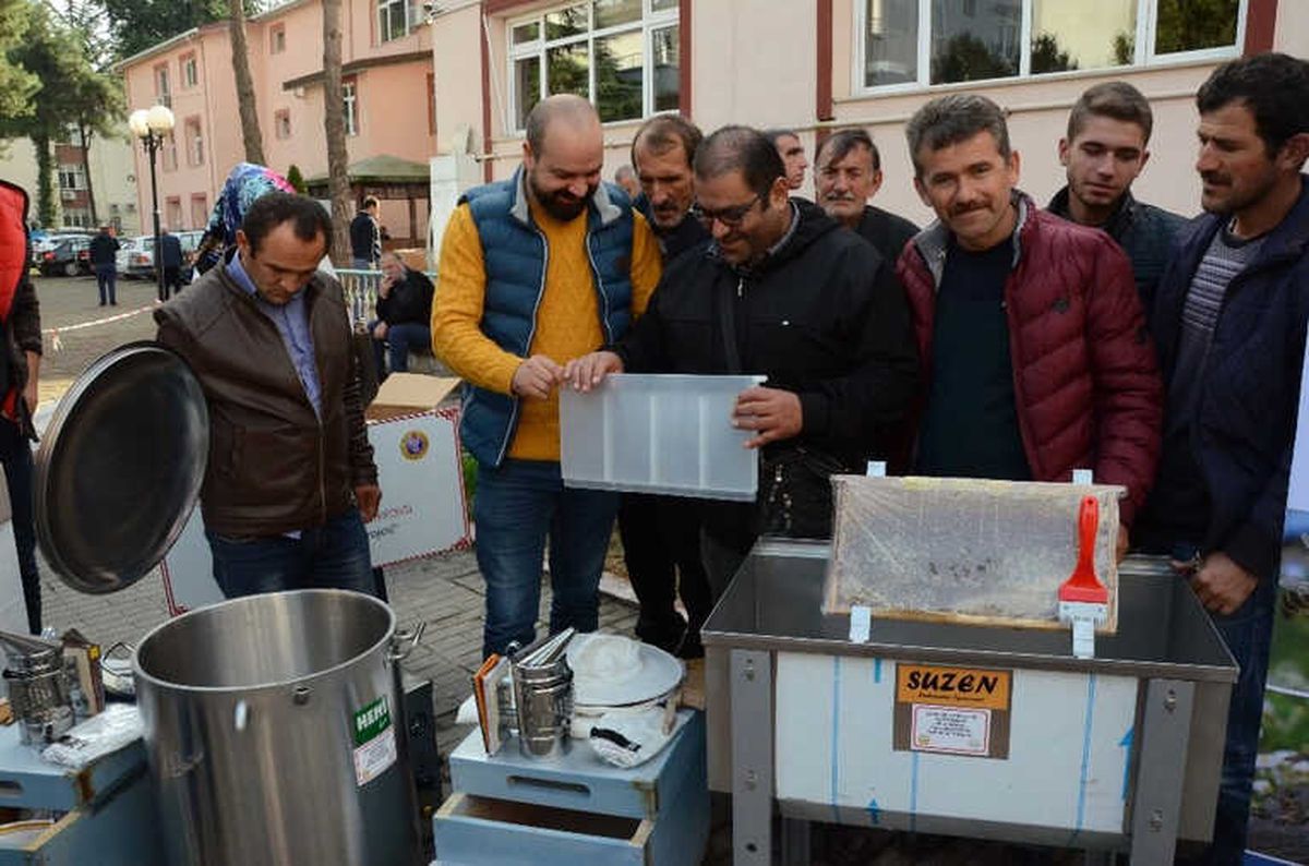 Genç Çiftçilere Destek Sürüyor