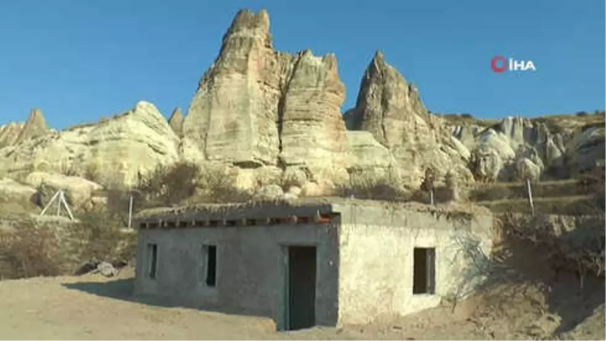 Kapadokya\'da Üzeri Toprakla Kapatılan Kaçak Yapı Yıkıldı