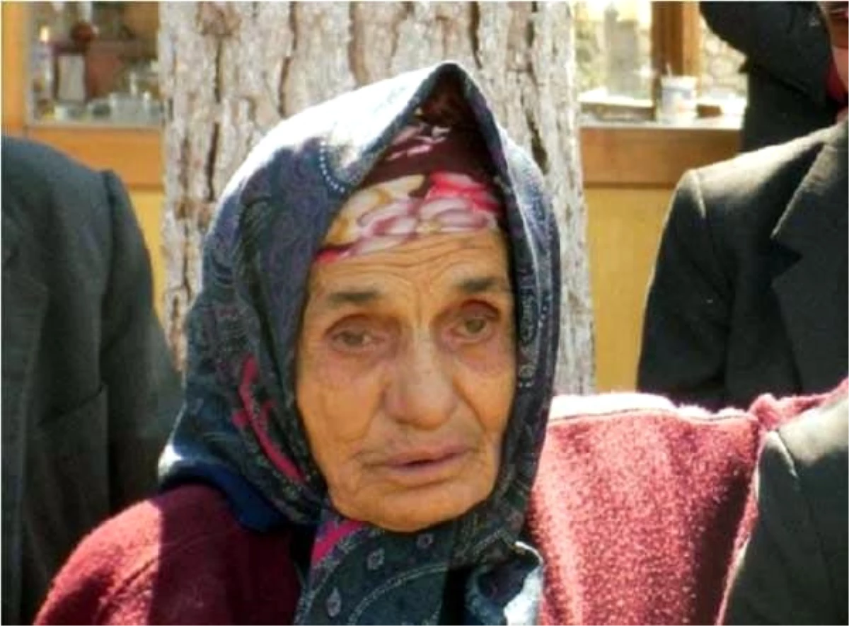 Karacasu\'da Kayıp Yaşlı Kadın 4 Gündür Aranıyor