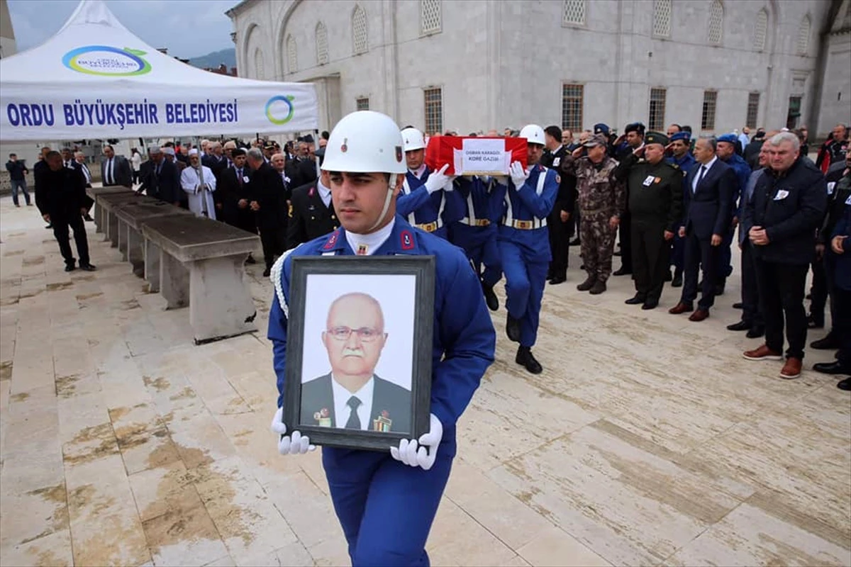 Kore Gazisi Son Yolculuğuna Uğurlandı