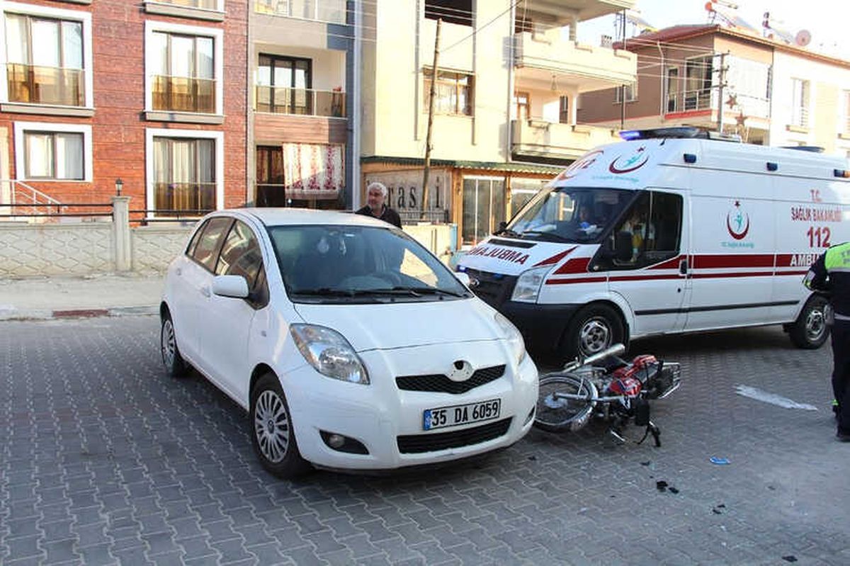 Kula\'da Trafik Kazası: 1 Yaralı
