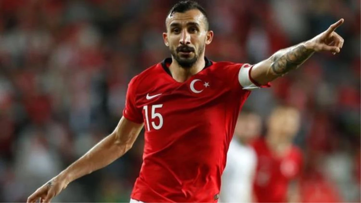 Mehmet Topal, A Milli Futbol Takımına Çağrıldı