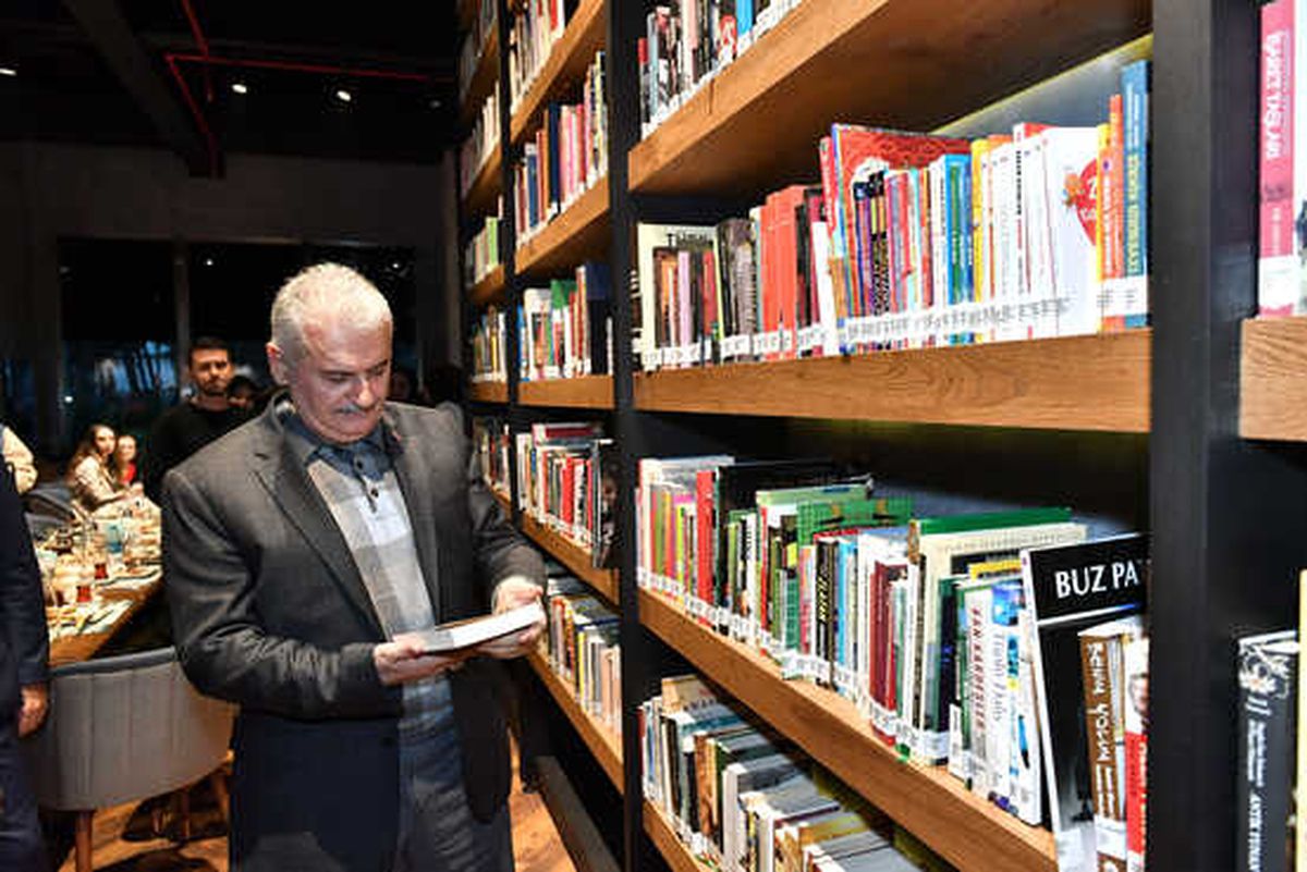 TBMM Başkanı Binali Yıldırım Üsküdar Nevmekan Sahil\'i Ziyaret Etti