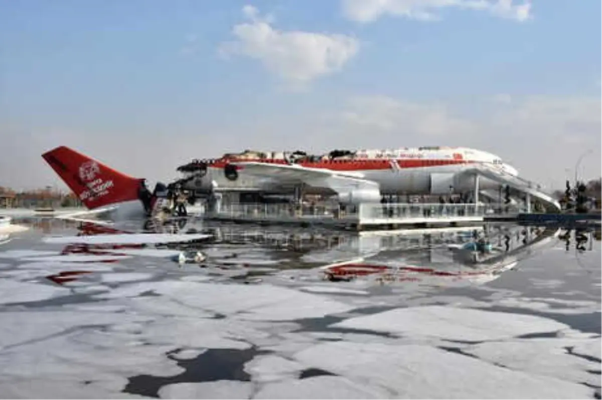 Uçak Restorandaki Yangın, Elektrik Akımındaki Arızadan Çıkmış