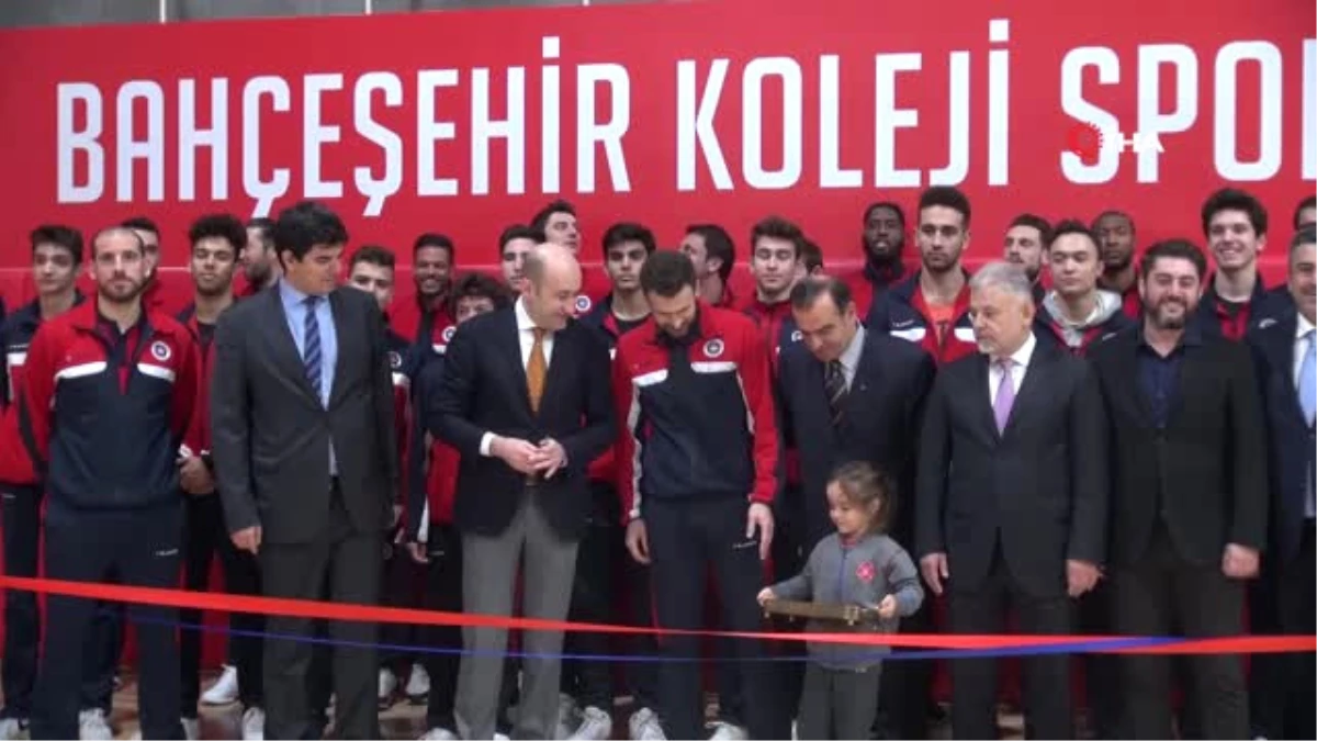 Bahçeşehir Koleji\'nden Yeni Spor Salonu