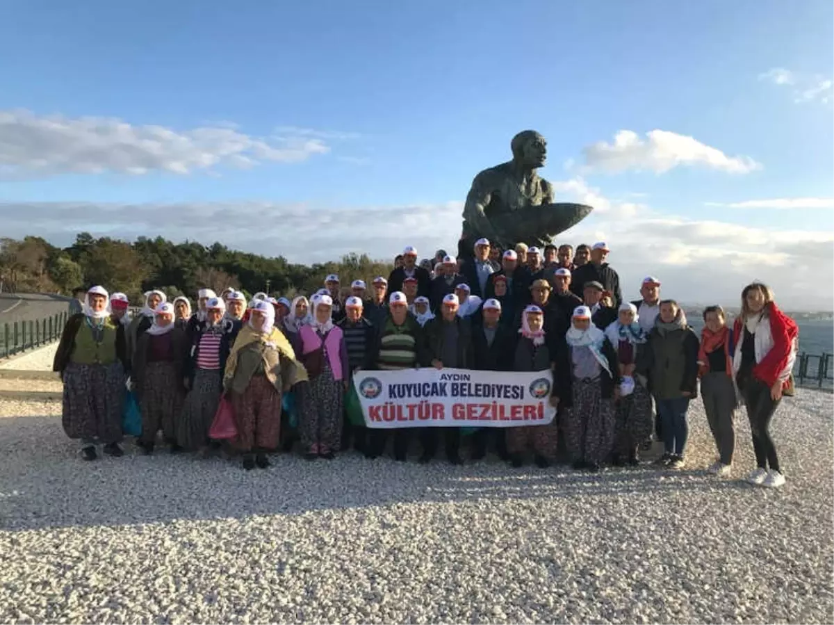 Başkan Ertürk, Kuyucaklıları Çanakkale\'ye Uğurladı