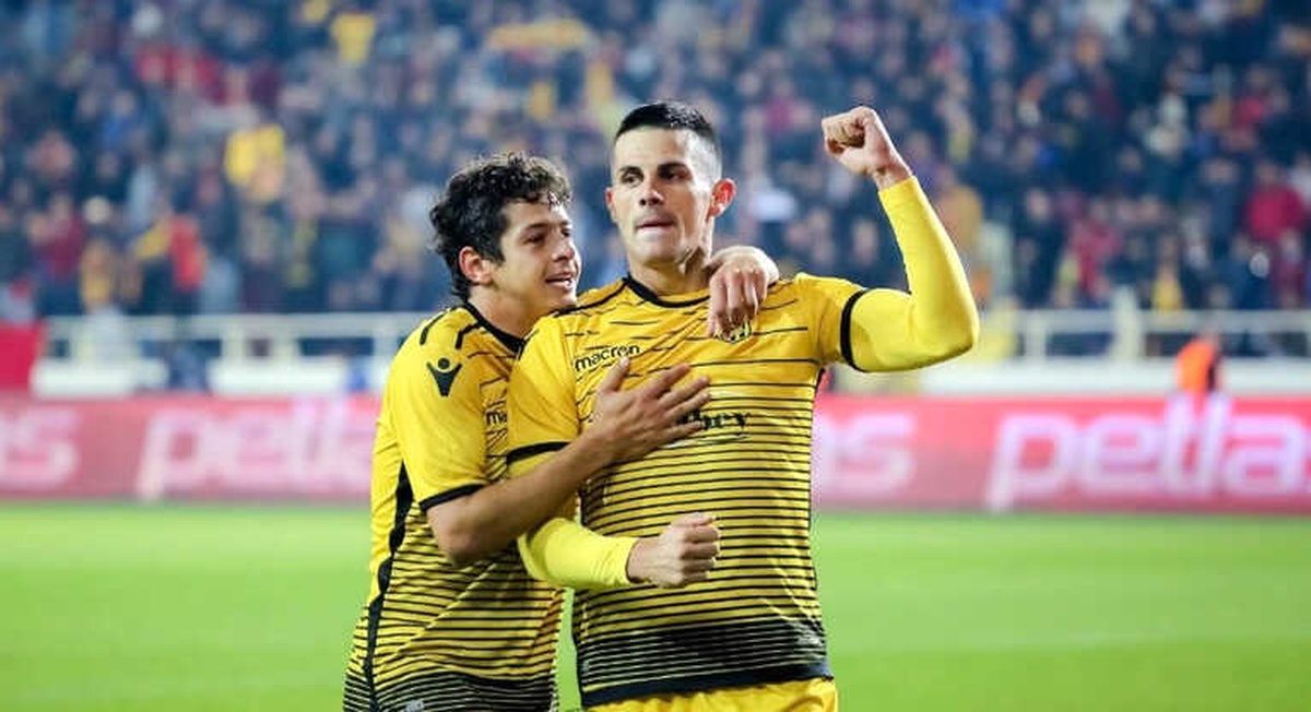 E.yeni Malatyasporlu Futbolculara Milli Davet