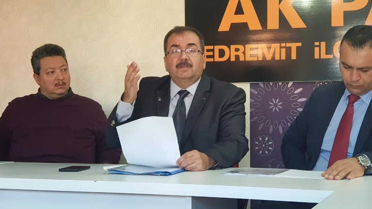Edremit AK Parti\'de Başkanlık Yarışında Aday Adayı Bolluğu Yaşanıyor