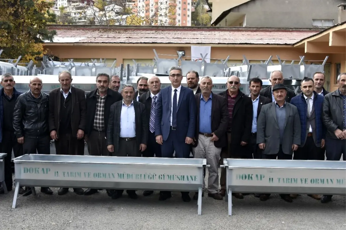 Gümüşhane\'de Köylere Bin 118 Adet Sıvat Dağıtıldı