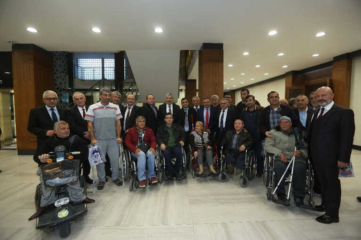 Kaski Genel Kurulu\'nda Alkışlanan Kararlar