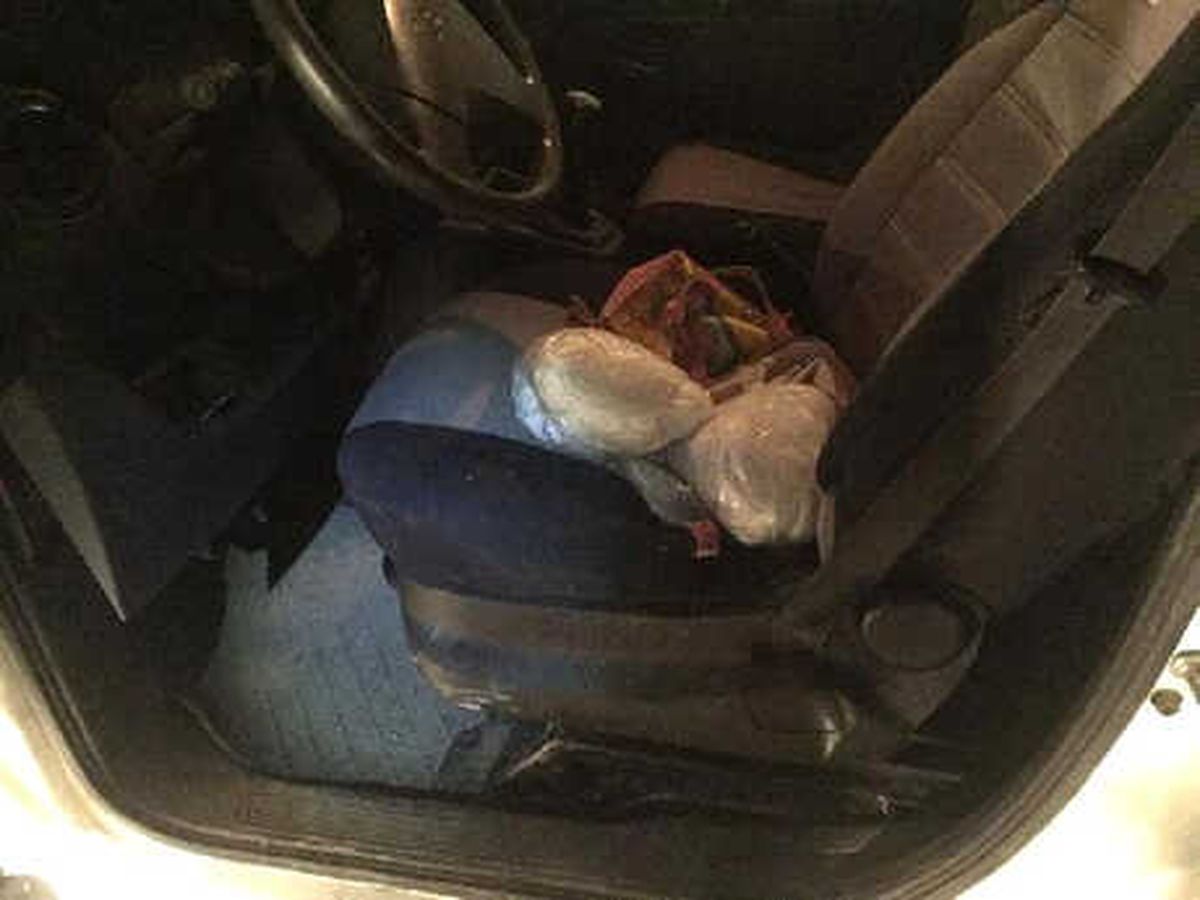 Rexo ile Yapılan Aramada Otomobilde 2 Kilo Metanfetamin Bulundu