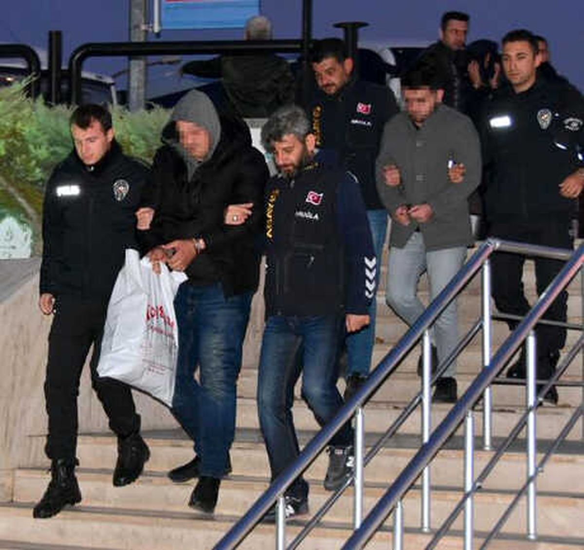 Yasa Dışı Bahis Şüphelileri Adliyede