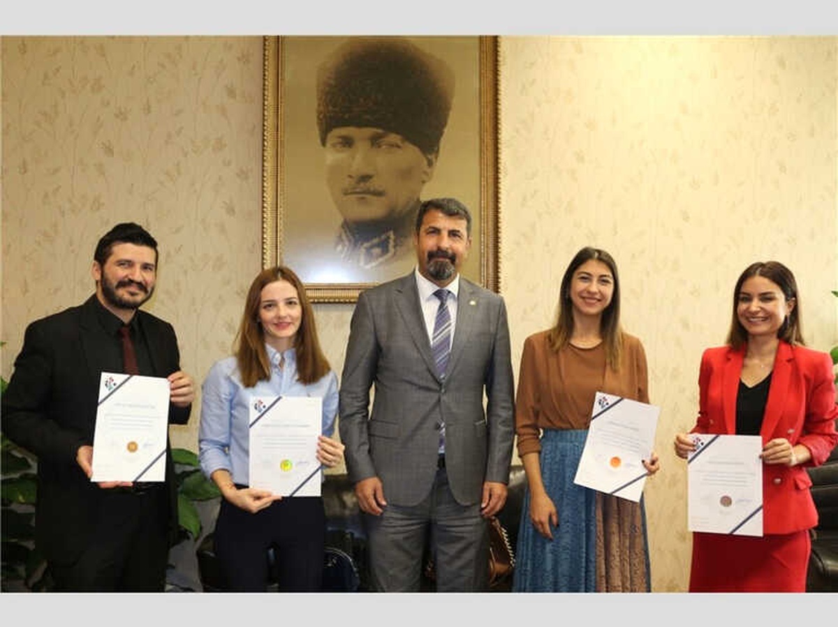 Avukatlar \'Konkordato Komiserliği Sertifikası\' Aldı