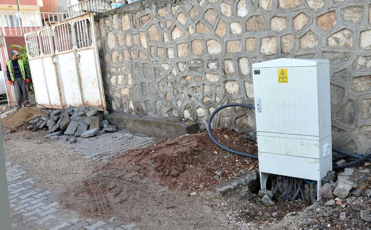 Dicle Elektrik\'ten Eruh\'a 1,5 Milyon TL\'lik Yatırım