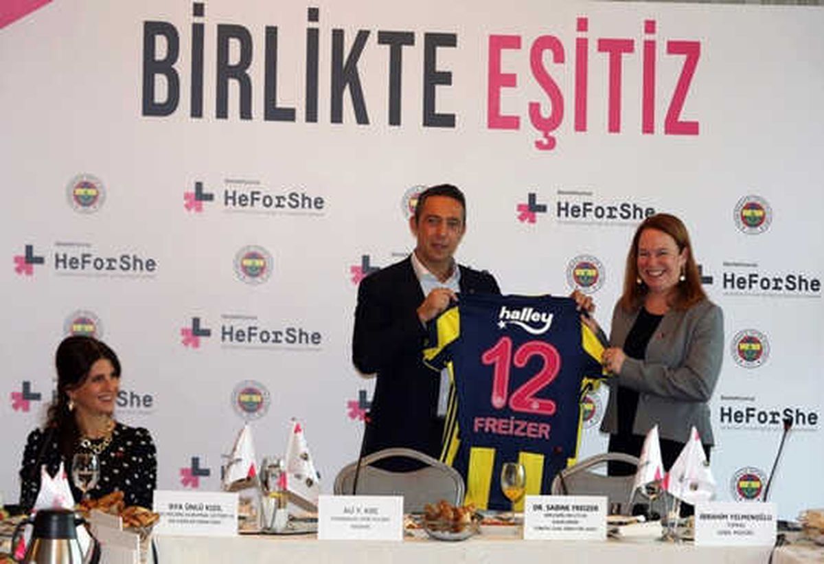Fenerbahçe\'de "Heforshe" Projesi Tanıtıldı
