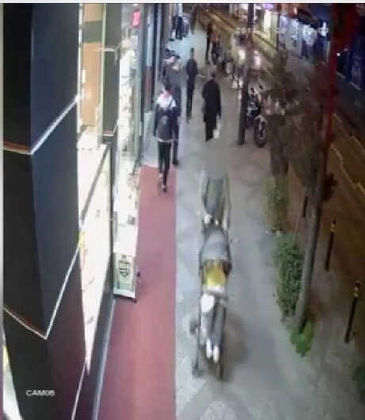 Kapkaç Anı Güvenlik Kamerasında