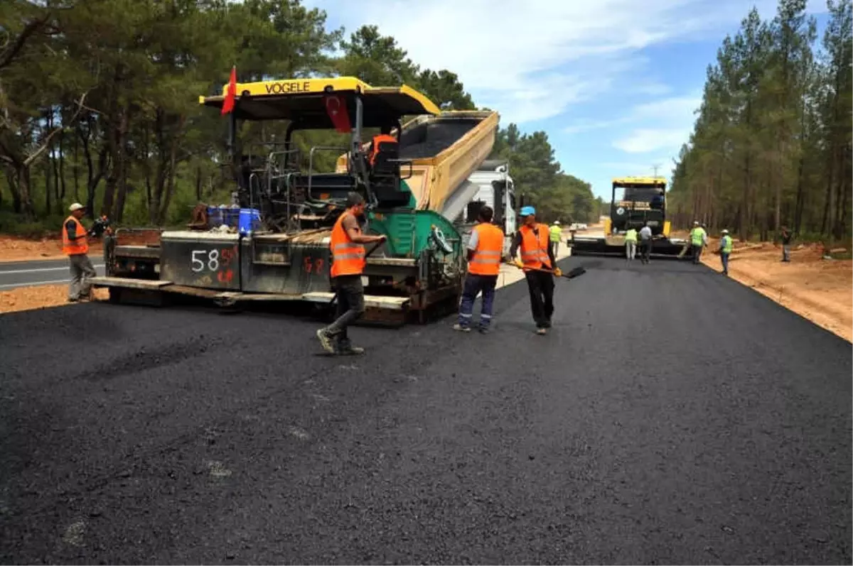 Kepez\'de 575 Kilometre Yeni Yol Açıldı