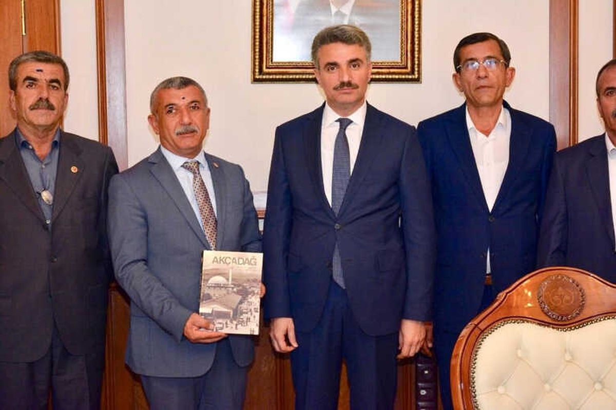 Muhtarlardan Vali Baruş\'a Ziyaret