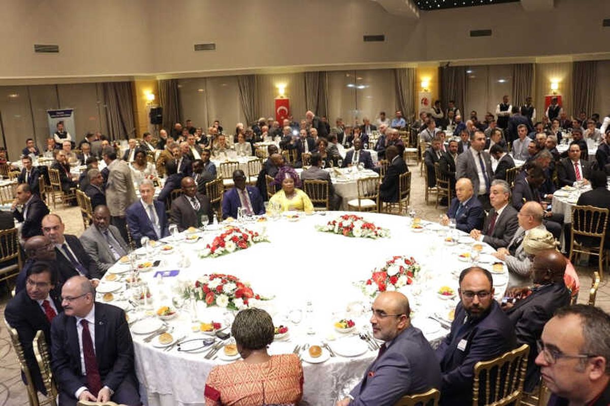 Afrikalı Büyükelçi ve Ataşeler Onuruna Yemek