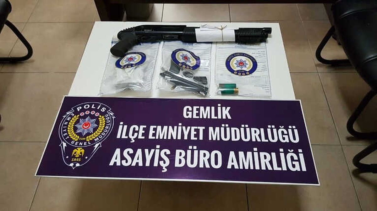 Gemlik Polisinden Silah ve Uyuşturucu Operasyonu