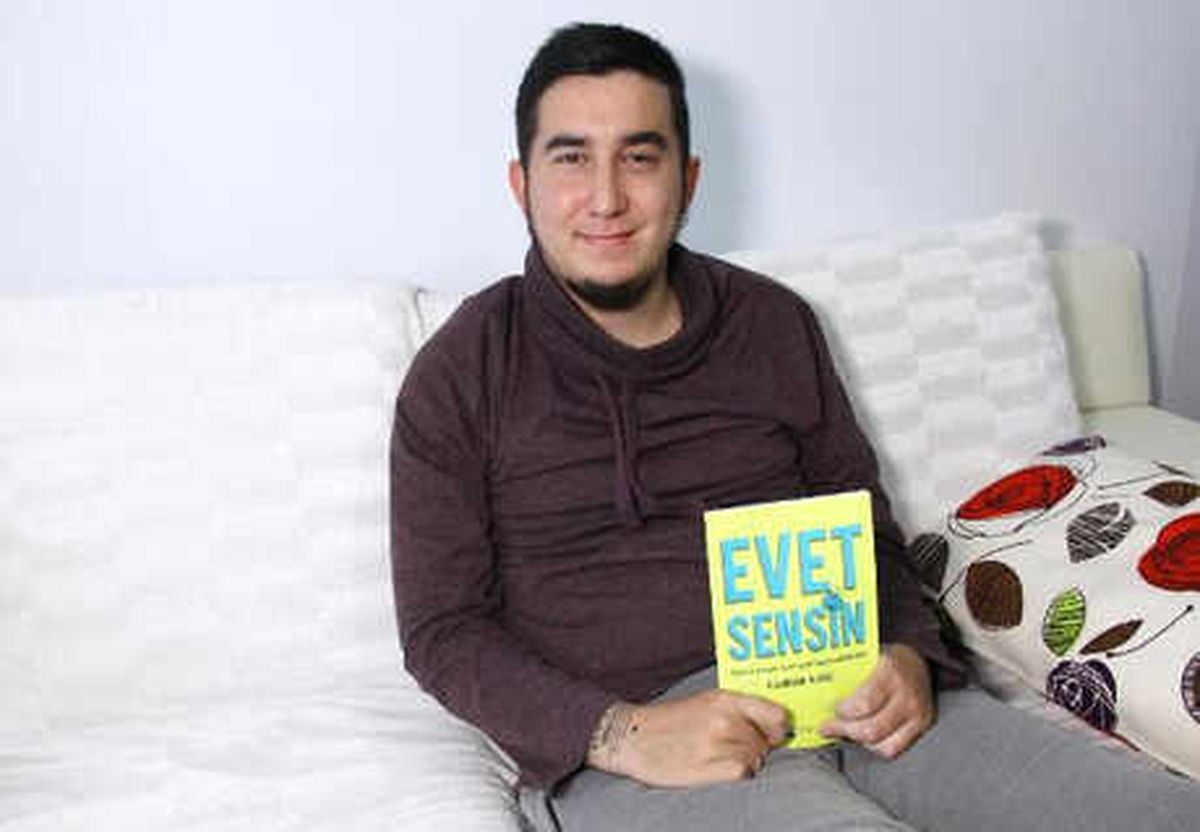 Gurur\'un Mucize Yaşamı