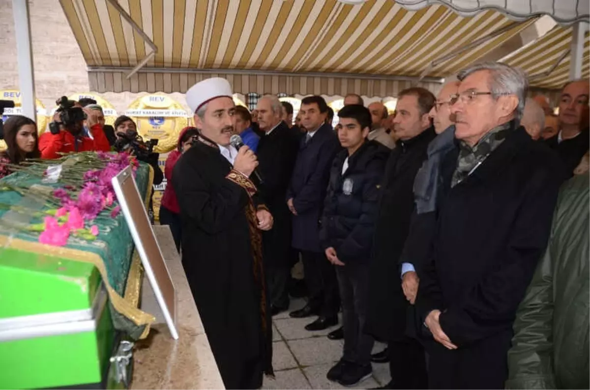 İşadamı Kemal Türkün Son Yolculuğuna Uğurlandı