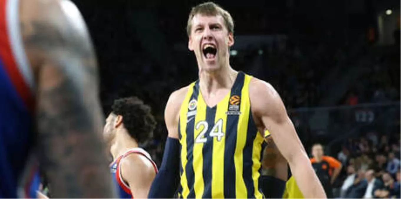 Jan Vesely, Olimpiakos Maçında Yok