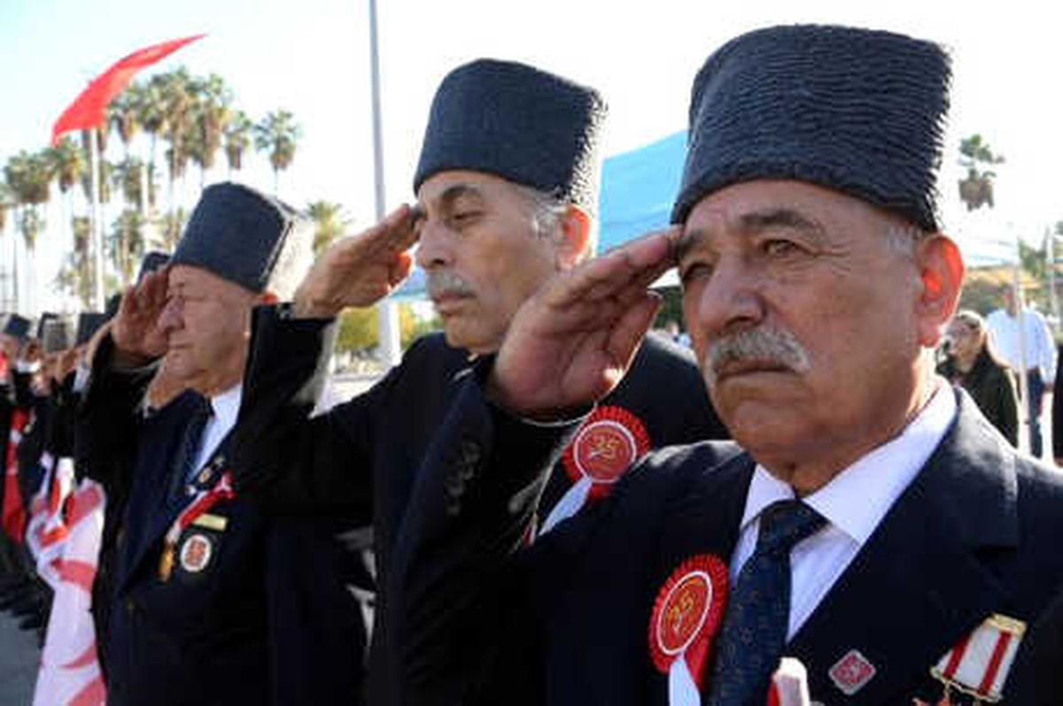 Mersin\'de KKTC\'nin 35\'inci Kuruluş Yıl Dönümü Kutlandı