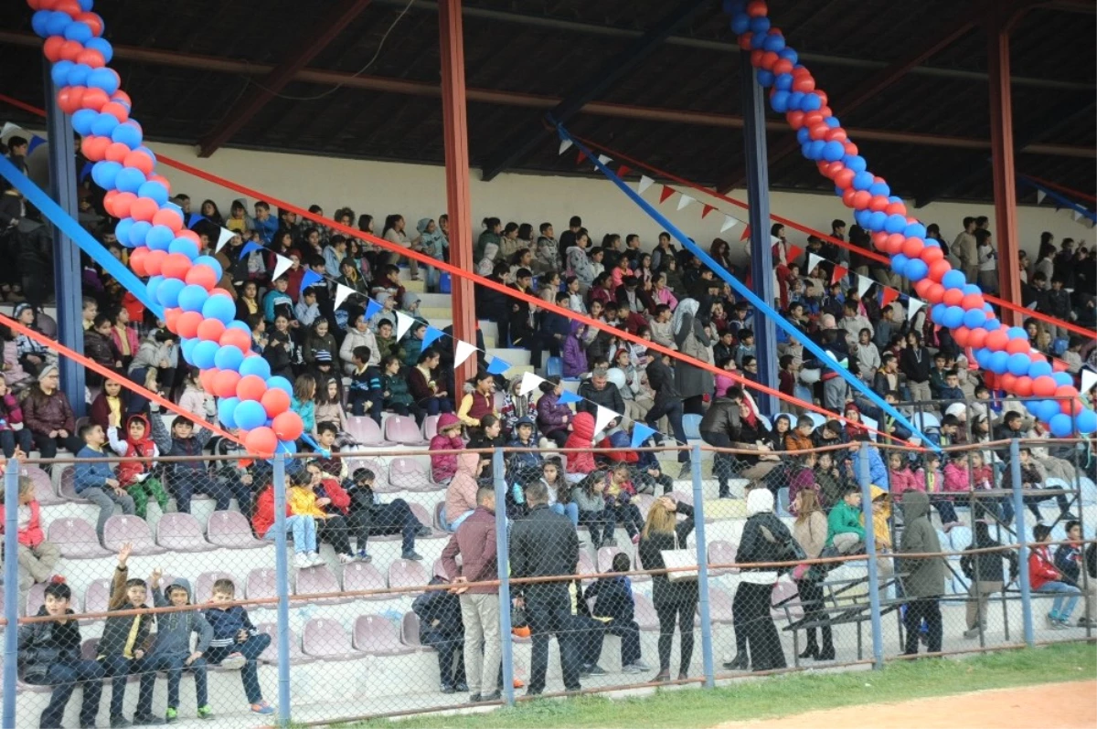 Niğde Anadolu Fk Niğde\'de Futbol Okulu Açtı