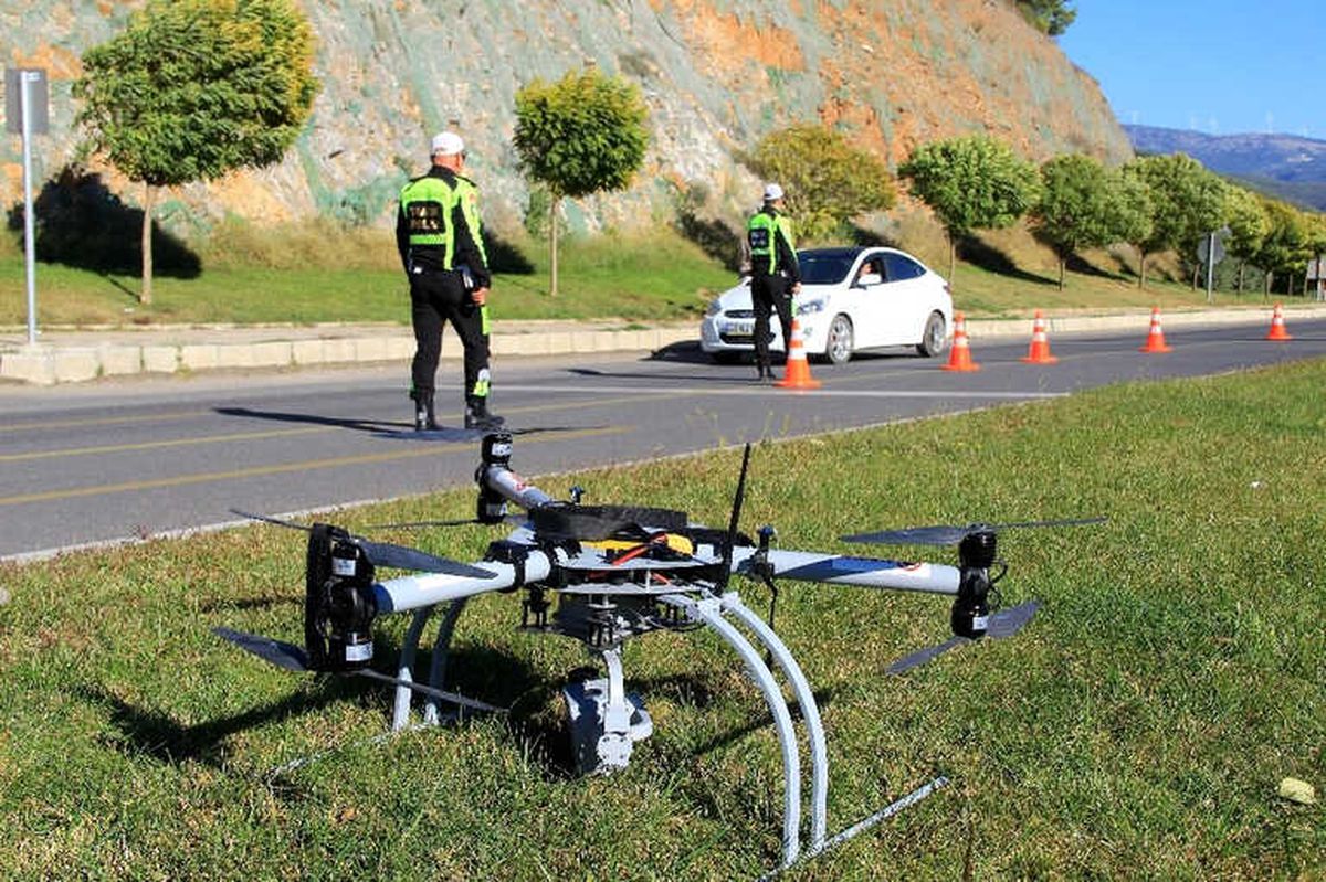 Trafikte Drone\'lu Denetimleri Sürüyor