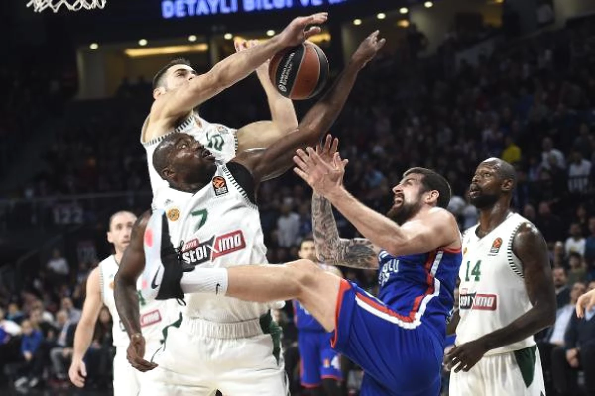 Anadolu Efes - Panathinaikos: 78-62