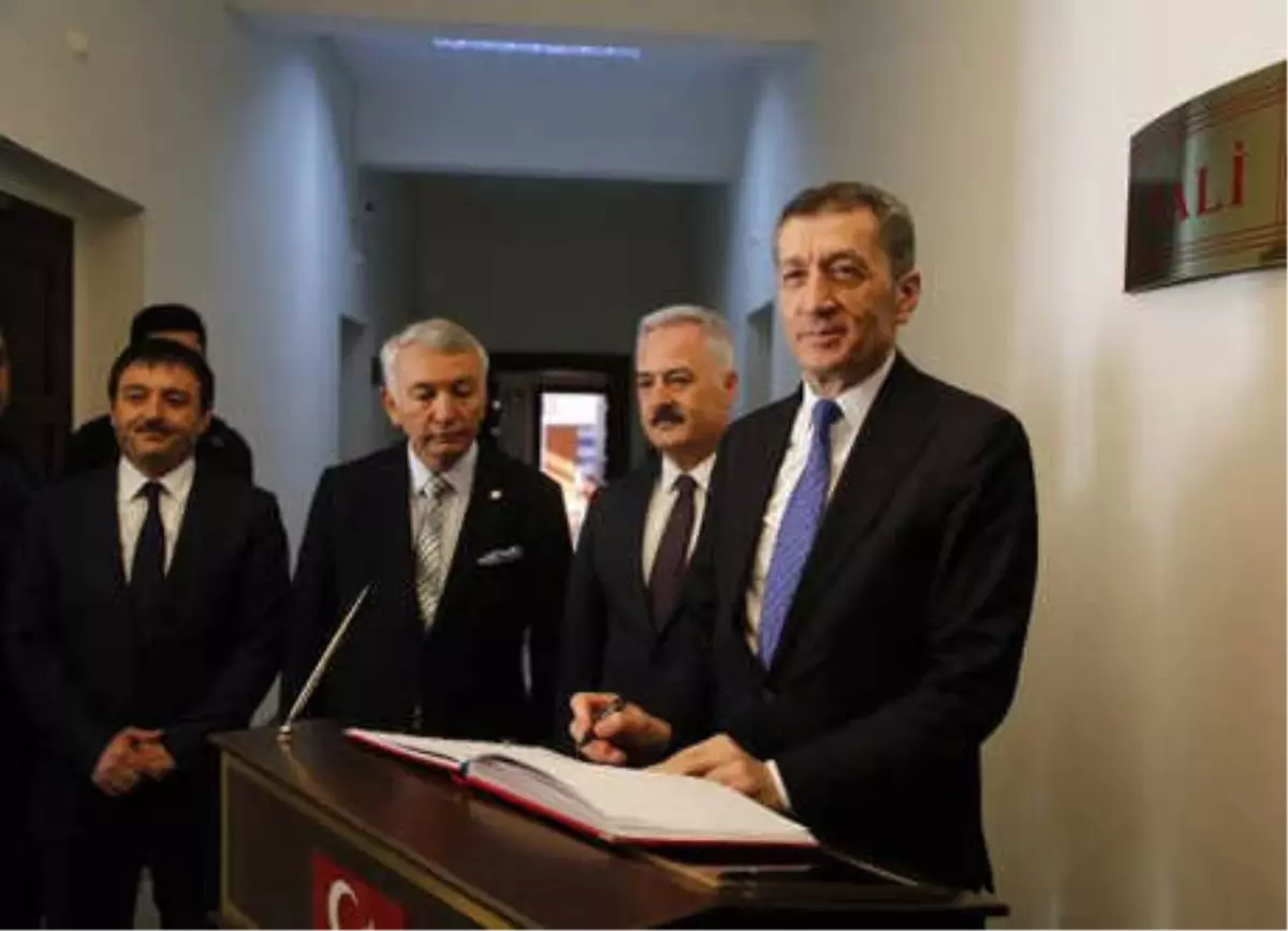 Bakan Selçuk: İleri Hedeflere İhtiyacımız Var (2)