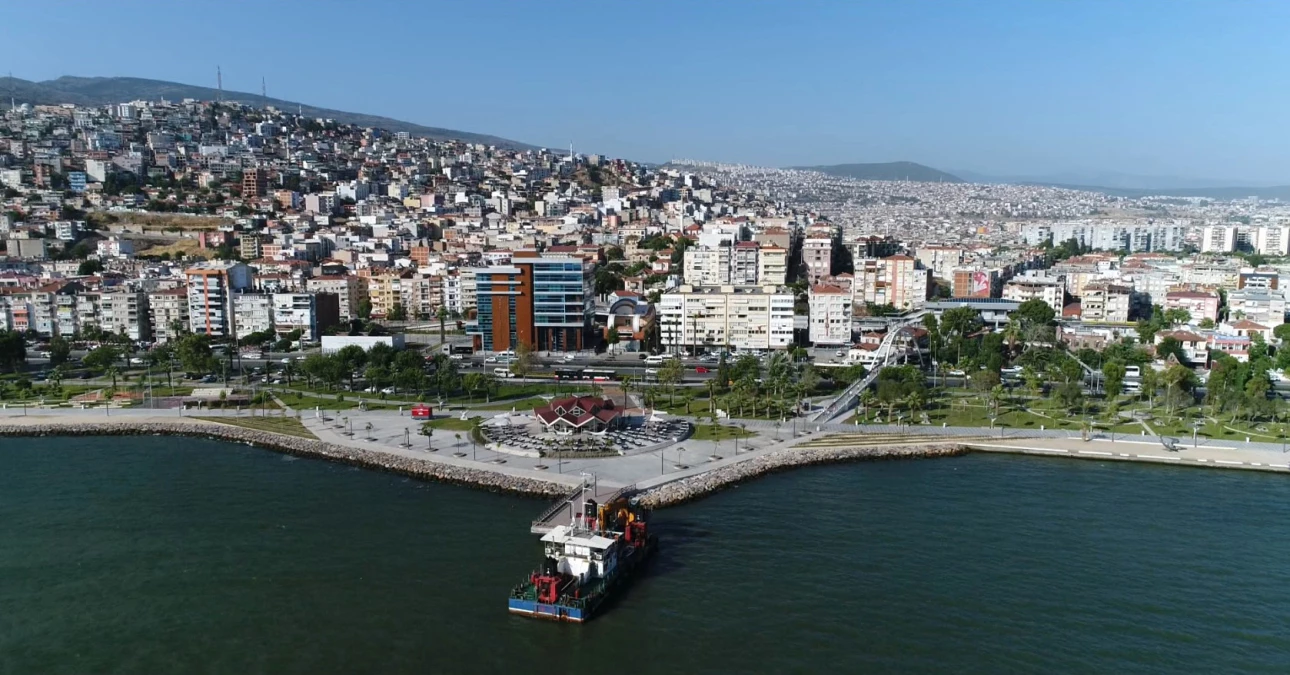 Bayraklı Belediye Başkanı Hasan Karabağ, "İzmir\'in Rantı, İzmir\'de Kalmalı"