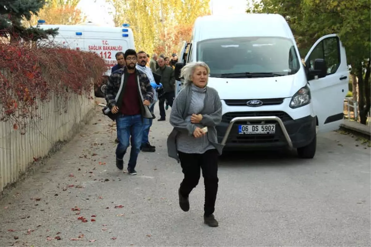 Emekli Astsubay, Karısını Öldürüp İntihar Etti