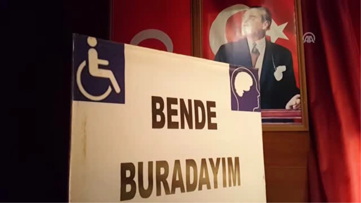 Engelliler Tiyatroyla "Ben de Buradayım" Dedi