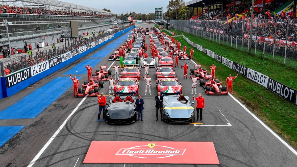 Ferrari Challenge\'ta Türk Bayrağı Dalgalandı!