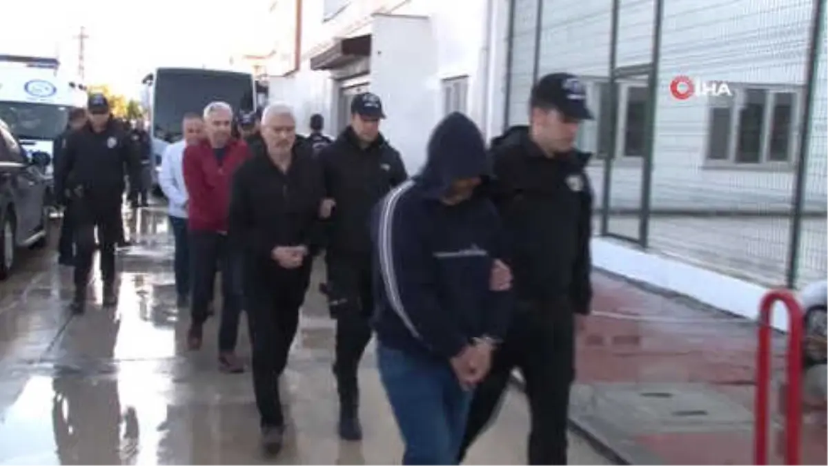 Fetö\'den İhraç Edilen 29 Eski Polis Adliyeye Sevk Edildi