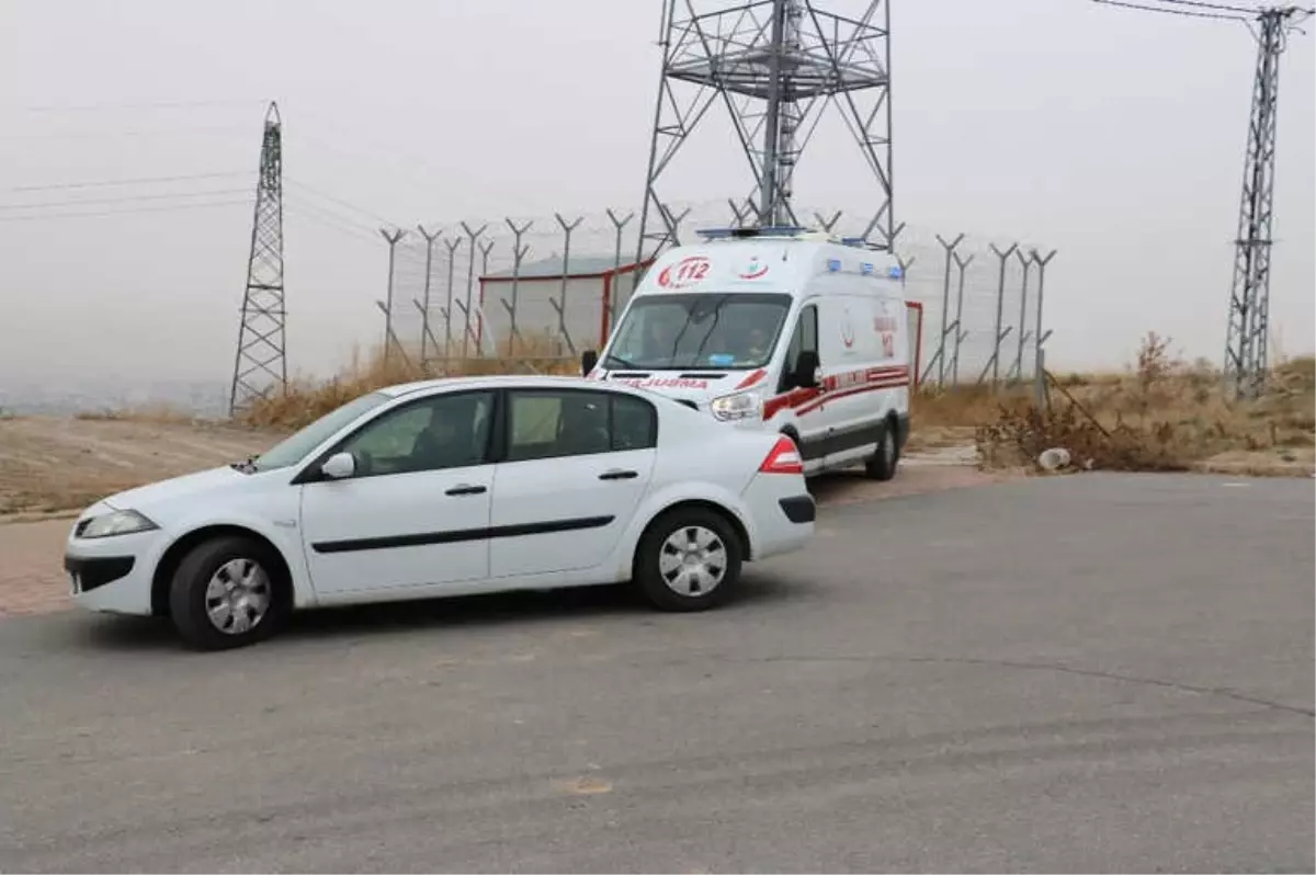 İş Bulamadığı İçin İntihara Kalkışan Şahıs Gözyaşlarına Boğuldu