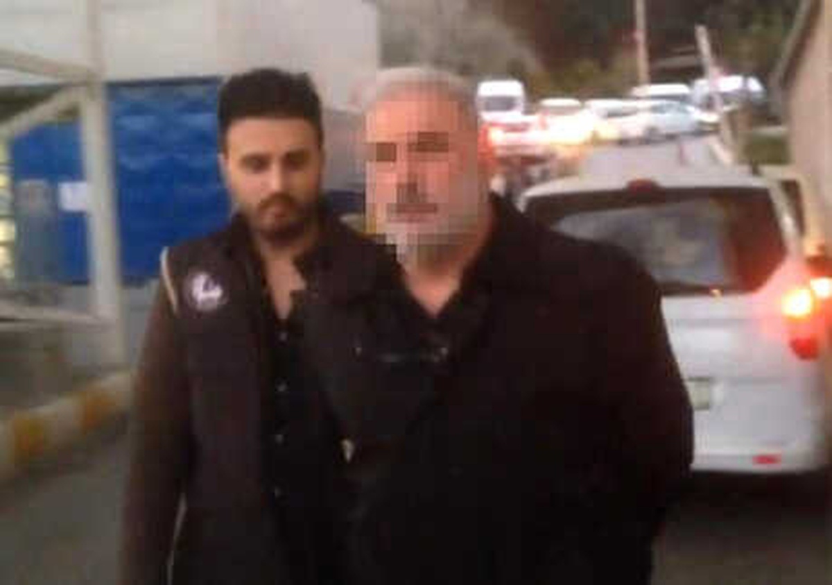 İzmir\'de Fetö\'nün \'Esnaf Yapılanması\'na Operasyon: 17 Gözaltı