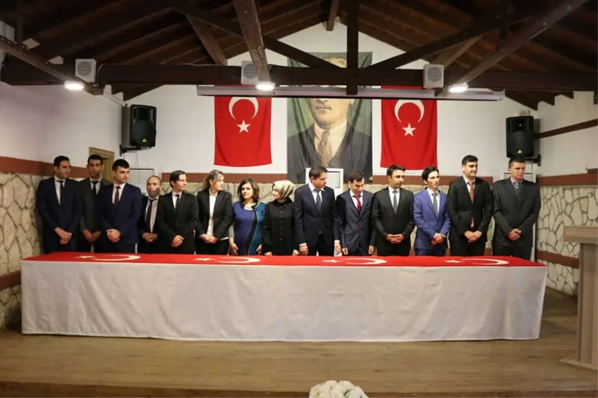 Kırklareli\'nde Aday Memurlar Yemin Etti