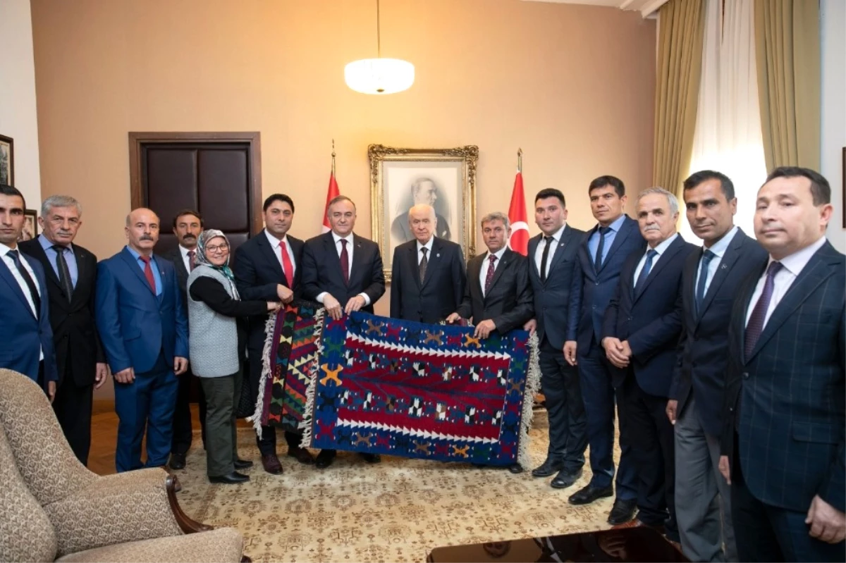 MHP Selendi Teşkilatı Ankara\'da Temaslarda Bulundu