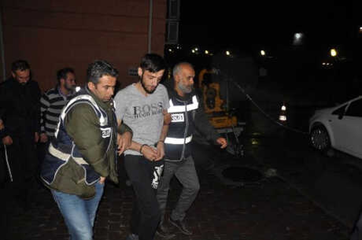 Sabah Babayı Akşam Oğlunu Vuran 2 Kişi Gözaltında (3)