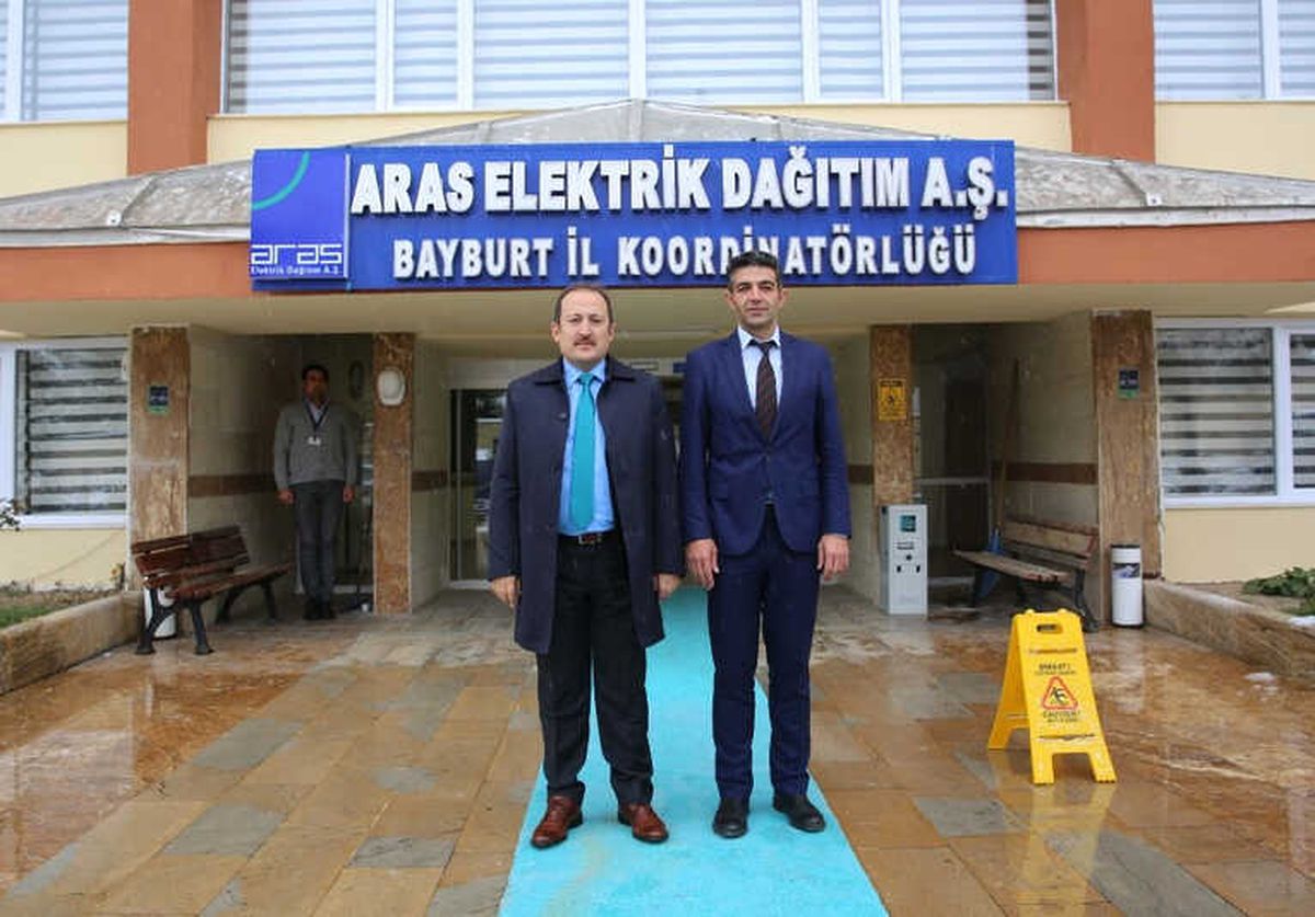 Vali Pehlivan\'dan Meteoroloji ve Aras Edaş\'a Ziyaret